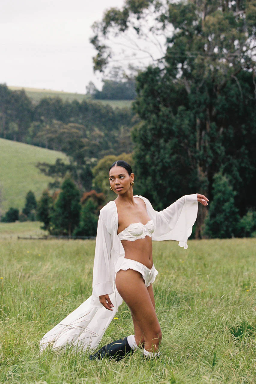 Bella Robe Ivory - Image 15