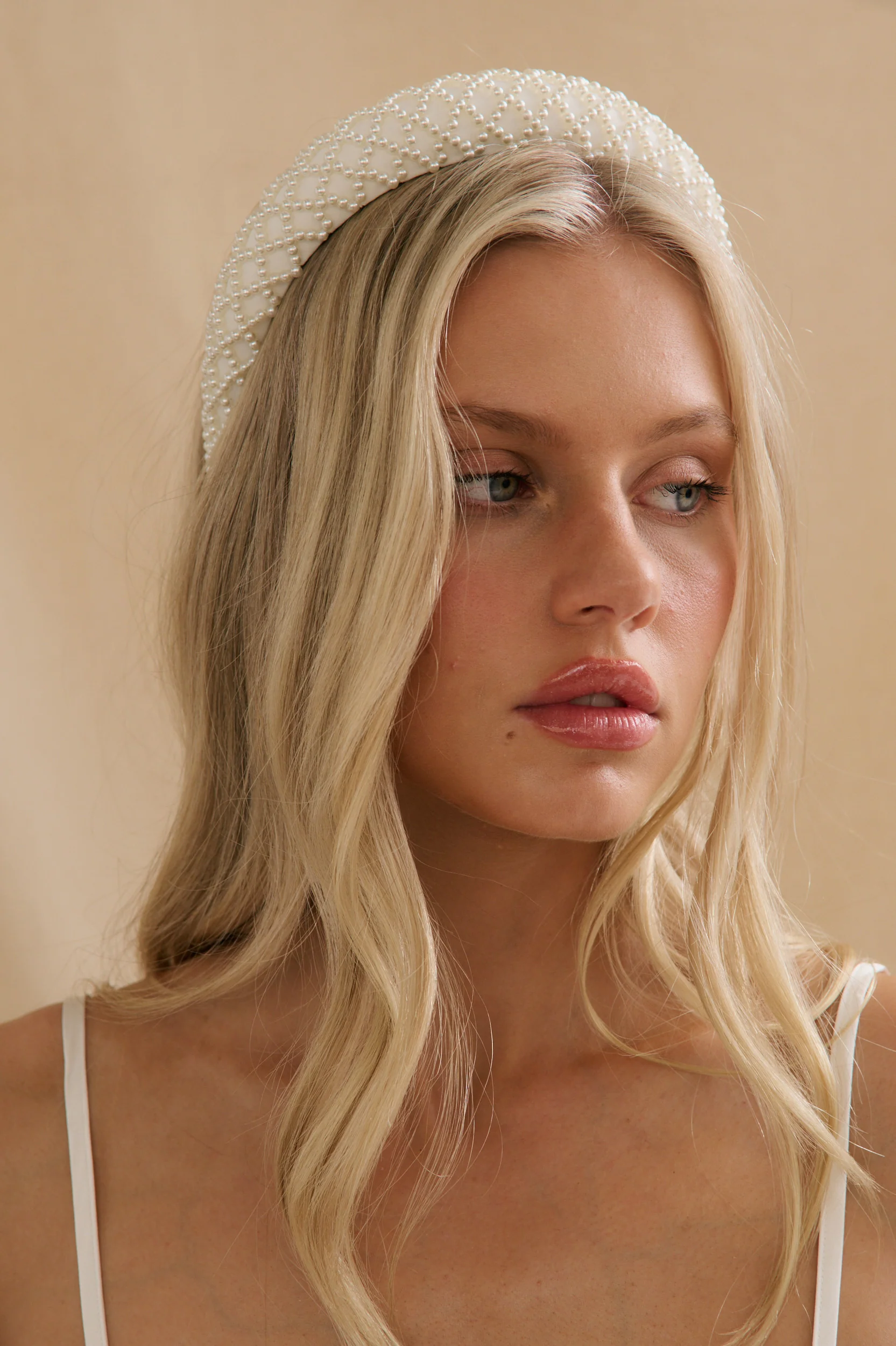 Polly Pearl Headband - Image 9