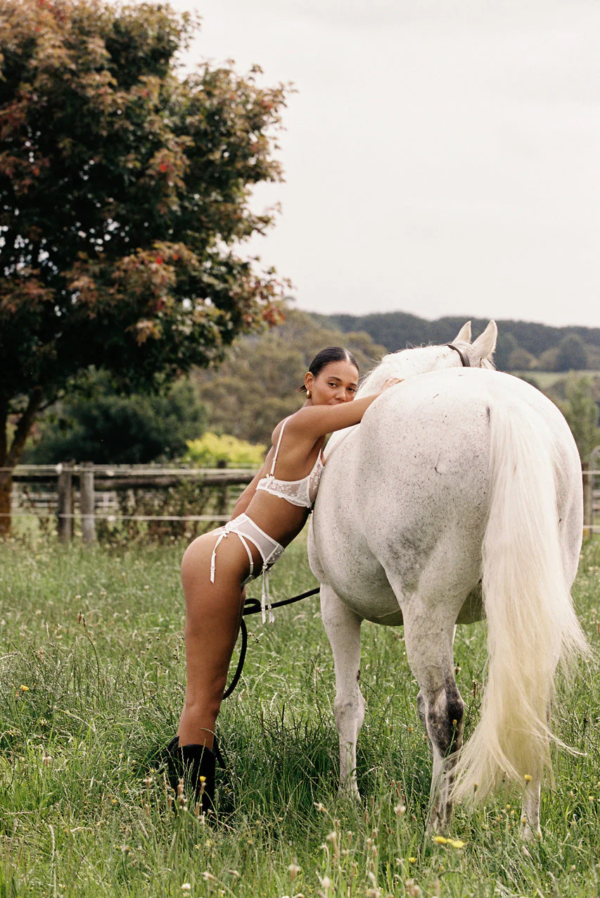 Sofia Set White - Image 18